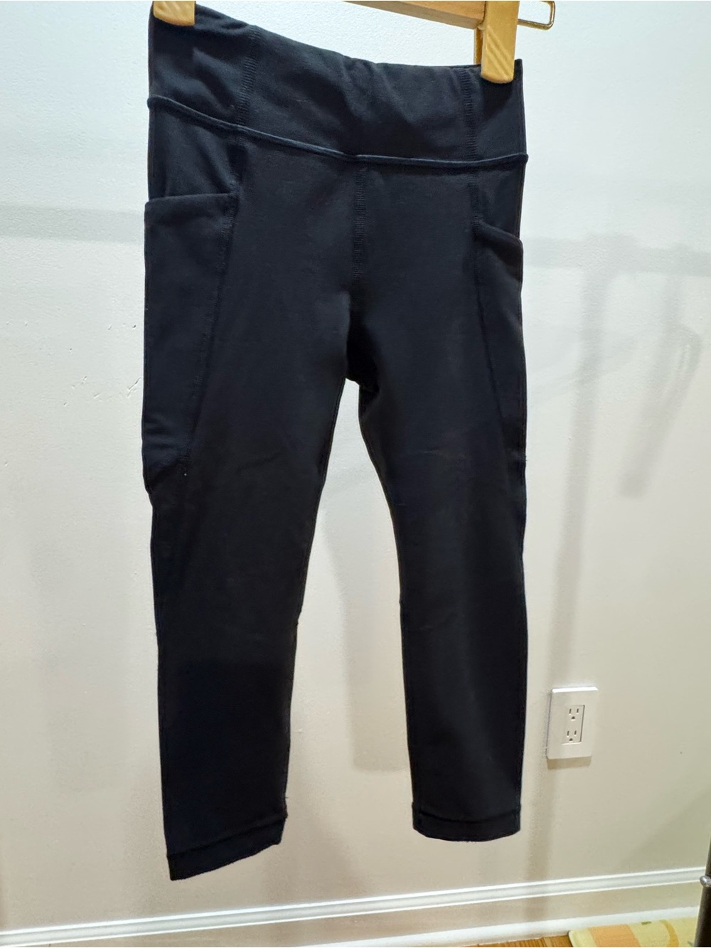 Athleta Black Girls' Leggings with Side Pockets